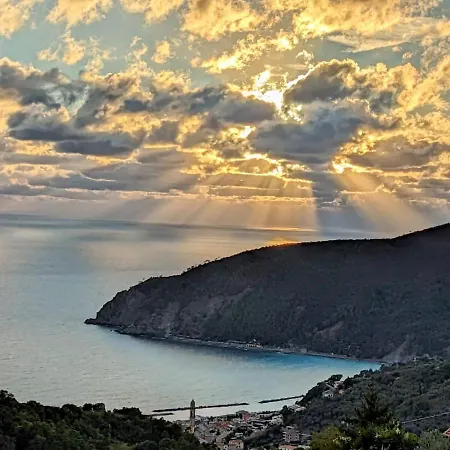 Corner Of Paradise Moneglia