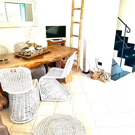 Corner Of Paradise *