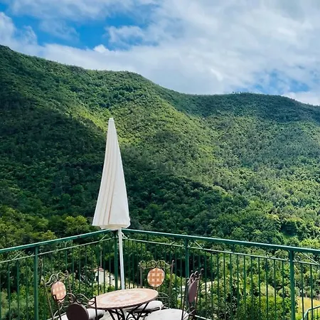 Corner Of Paradise * Moneglia