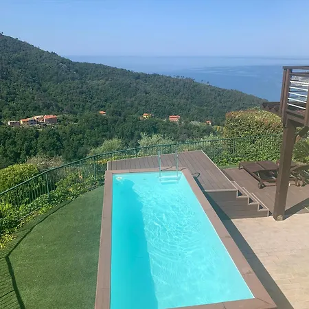 Corner Of Paradise Nyaraló *